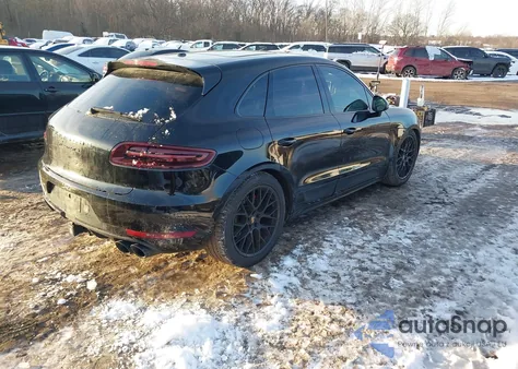 2017 Porsche Macan Gts z USA, uszkodzony, nr VIN WP1AG2A59HLB55872